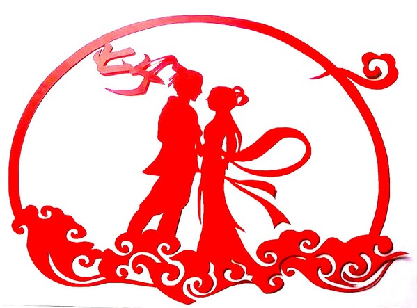 《相会》  爱在七夕，不止七夕，红纸裁出的不仅是星夜邂逅，更藏着朝朝暮暮的悬想，爱在此刻，更在往后每一个平庸朝夕。（摄沉庆工程公司 孙川）.jpg