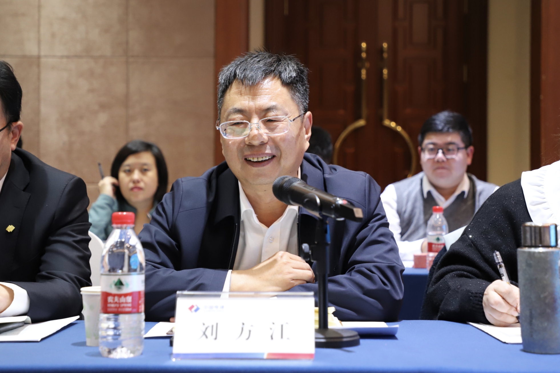 山东918.com三公司党委委员副总经理刘方江