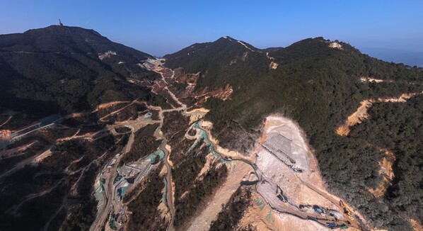 匠心铸就“超等充电宝” 绿能绘就赣南新图景 .jpg